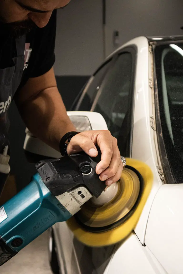 What Size Air Compressor for Car Detailing? Best Compressors for Cleaning Cars